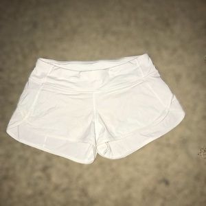 size 4 lululemon shorts
